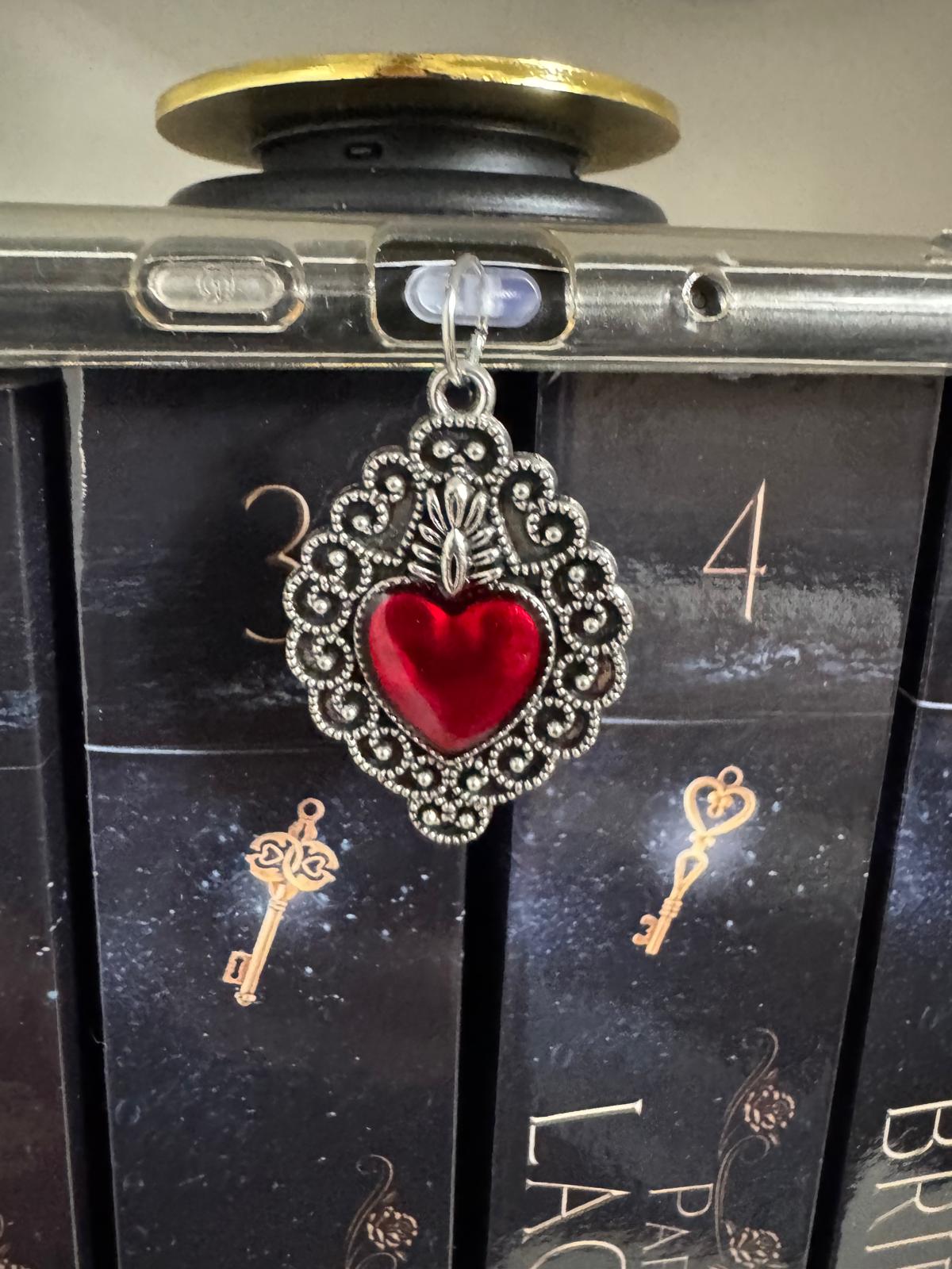 Assorted Kindle Dust Plug Charms